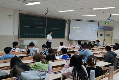 泉心泉益考研交流分享会助力信息学院学子圆梦研途